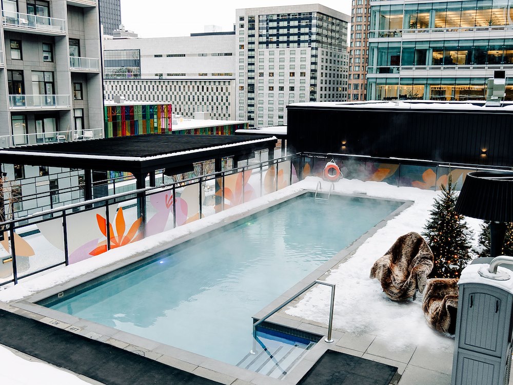 Piscine extérieure hiver