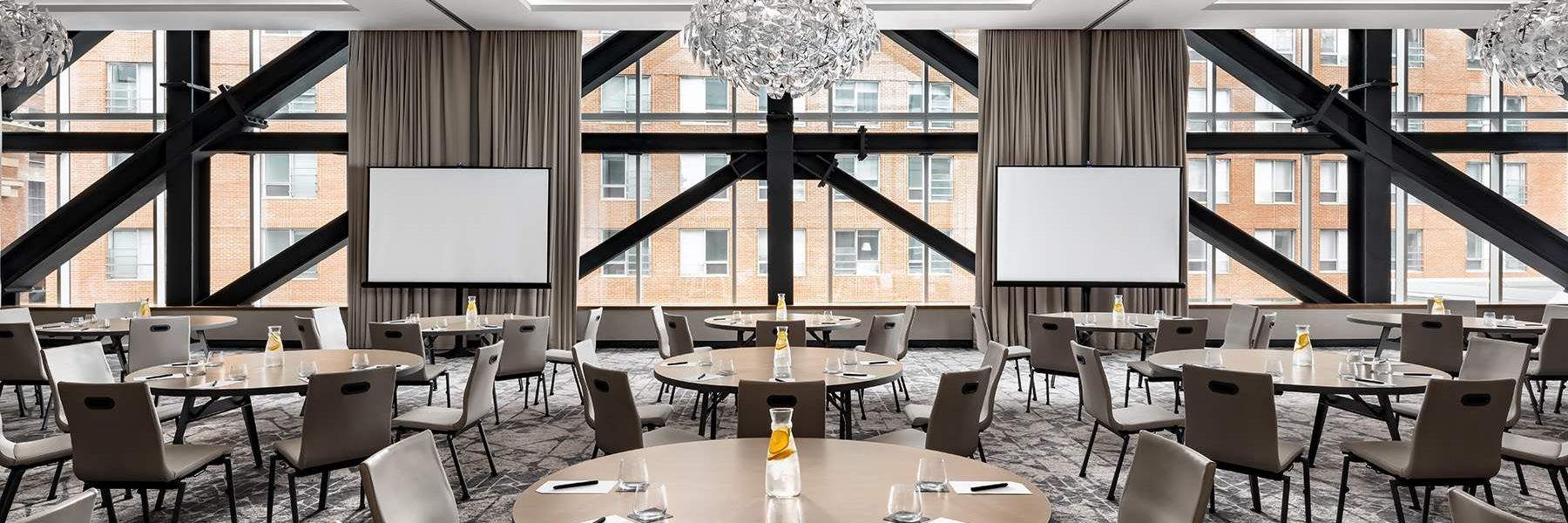 Montréal Hotel offers Meetings Facilities